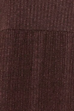 Robe Midi Bordeaux Volanté -GrandeTendance Boutique 98c5428e 5461 49 301500 Z