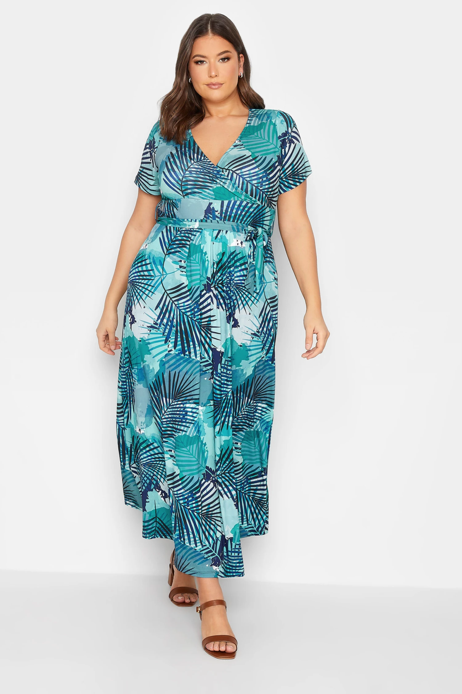 YOURS - Robe Bleue Turquoise Maxi Imprimé Feuilles Tropicales Cache-Coeur 3 YOURS - Robe Bleue Turquoise Maxi Imprimé Feuilles Tropicales Cache-Coeur