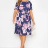YOURS LONDON - Robe Midi Bleu Marine Floral Rose 1 YOURS LONDON - Robe Midi Bleu Marine Floral Rose -GrandeTendance Boutique 9e0be29c f091 4d 161284 b