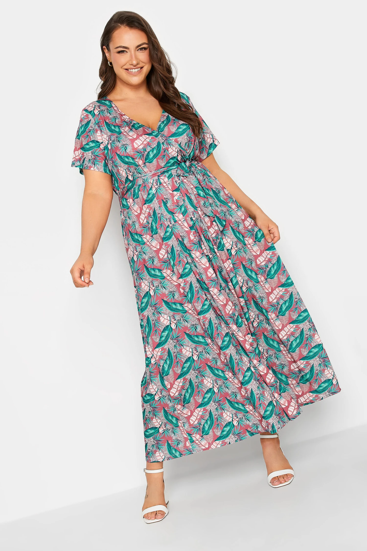 YOURS - Robe Maxi Cache-Coeur Verte & Rose Feuilles Tropicales Volanté 3 YOURS - Robe Maxi Cache-Coeur Verte & Rose Feuilles Tropicales Volanté
