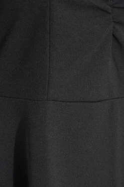 YOURS LONDON - Robe Noire Patineuse Empiècement Filet 13 YOURS LONDON - Robe Noire Patineuse Empiècement Filet -GrandeTendance Boutique a148561d a443 4f 161378 Z