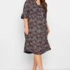 Robe Midaxi Noire En Imprimé Floral Volanté -GrandeTendance Boutique a1cbab16 2ff5 40 137242 A