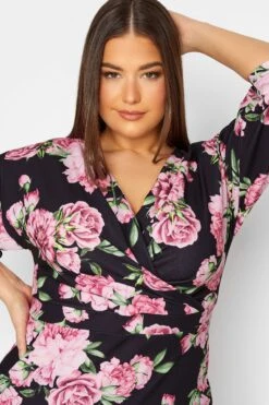 YOURS LONDON - Robe Noire Floral Rose Cache-Coeur -GrandeTendance Boutique a6e38277 f9a9 43 162044 D