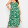 YOURS LONDON - Robe Verte Floral Volanté En Maxi 1 YOURS LONDON - Robe Verte Floral Volanté En Maxi -GrandeTendance Boutique a85df7b6 157a 45 161126 B