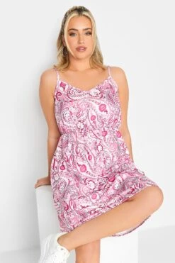 LIMITED COLLECTION - Robe D'été Rose Fines Bretelles Paisley Volanté -GrandeTendance Boutique af752dfc eb42 49 215790 D