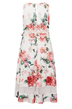 YOURS LONDON - Robe Blanche Floral Rose Patineuse Avec Ceinture 15 YOURS LONDON - Robe Blanche Floral Rose Patineuse Avec Ceinture -GrandeTendance Boutique b0387c3a 9941 40 162040 Y