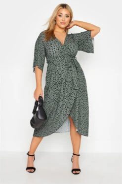 YOURS LONDON - Robe Verte Cache-Coeur Dalmatien