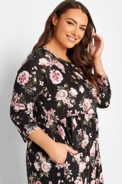 Robe Midi Noire Floral Rose En Jersey 12 Robe Midi Noire Floral Rose En Jersey -GrandeTendance Boutique b59237b7 b116 48 173580 D