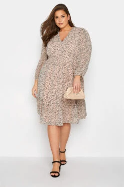 YOURS LONDON - Robe Rose Pâle Imprimé Dalmatien