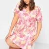 LIMITED COLLECTION - Robe Rose & Jaune Floral Smocké Volanté Encolure Coeur 2 LIMITED COLLECTION - Robe Rose & Jaune Floral Smocké Volanté Encolure Coeur -GrandeTendance Boutique b9af6577 f806 43 215514 A