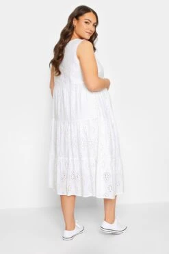 BUMP IT UP MATERNITY - Robe Midi Blanche Broderie Anglaise -GrandeTendance Boutique bdab6c4c 5e6b 4f 158399 C