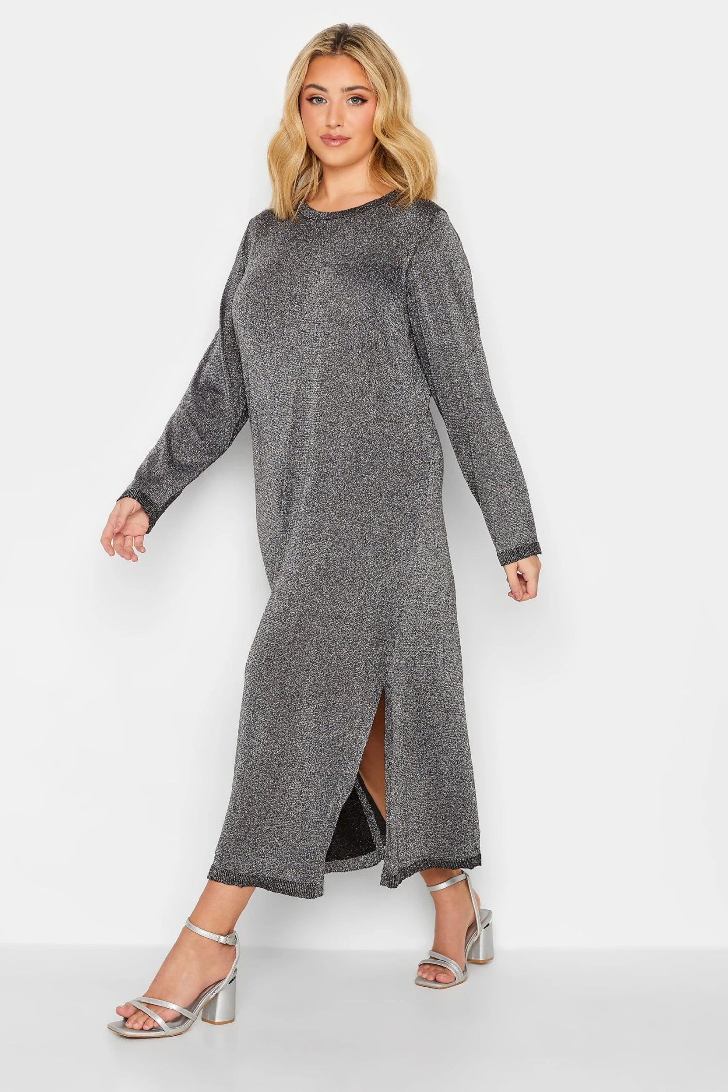 Robe Midaxi Argentée Paillettée Manches Longues 4 Robe Midaxi Argentée Paillettée Manches Longues – Image 2