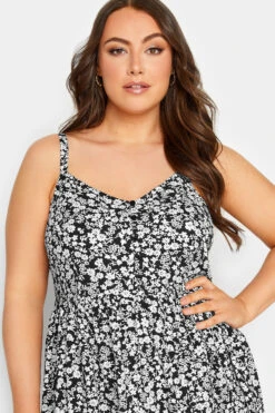 YOURS - Robe Noire Floral Volanté Fines Bretelles -GrandeTendance Boutique bedac5f4 8279 40 137348 D