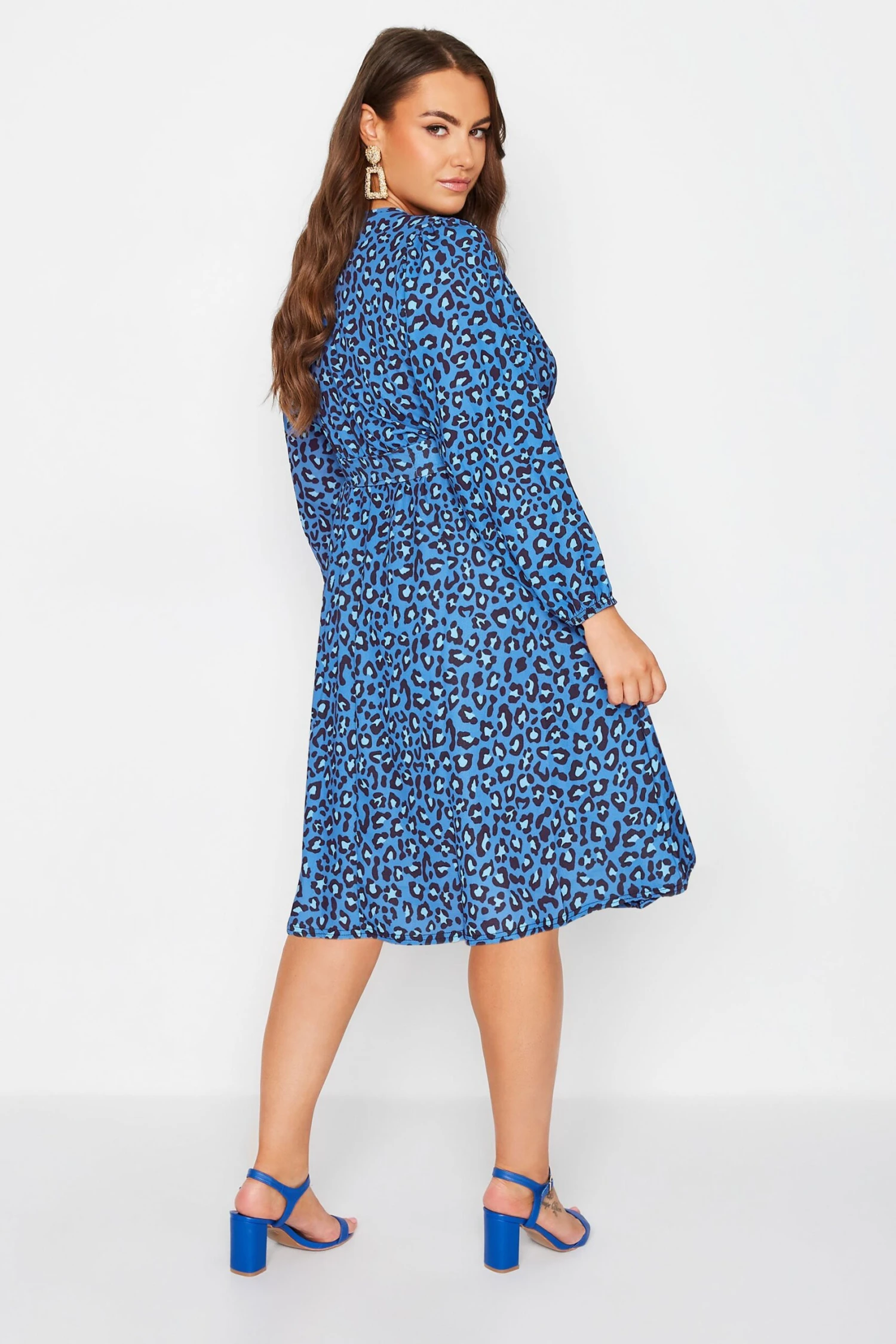 YOURS LONDON - Robe Bleue Léopard Style En Cache-Coeur 5 YOURS LONDON - Robe Bleue Léopard Style En Cache-Coeur – Image 3