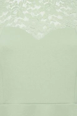 YOURS LONDON - Robe Verte Pastel Midi Encolure & Manches Dentelle -GrandeTendance Boutique c5fbabc6 2567 4e 162213 Z