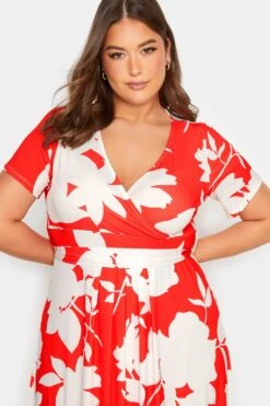 YOURS - Robe Midaxi Rouge & Blanche Cache-Coeur Floral 12 YOURS - Robe Midaxi Rouge & Blanche Cache-Coeur Floral -GrandeTendance Boutique c9d051af eca7 48 301988 D