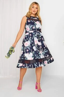 YOURS LONDON - Robe Bleue Marine Floral Patineuse Avec Ceinture