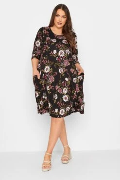 Robe Noire Multi-Floral En Jersey Manches Courtes -GrandeTendance Boutique d9a1da29 f32b 45 137233 A