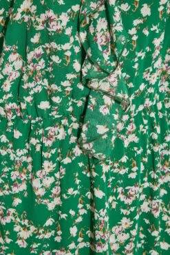 YOURS LONDON - Robe Verte Floral Volanté En Maxi 15 YOURS LONDON - Robe Verte Floral Volanté En Maxi -GrandeTendance Boutique e44987a2 3306 45 161126 S