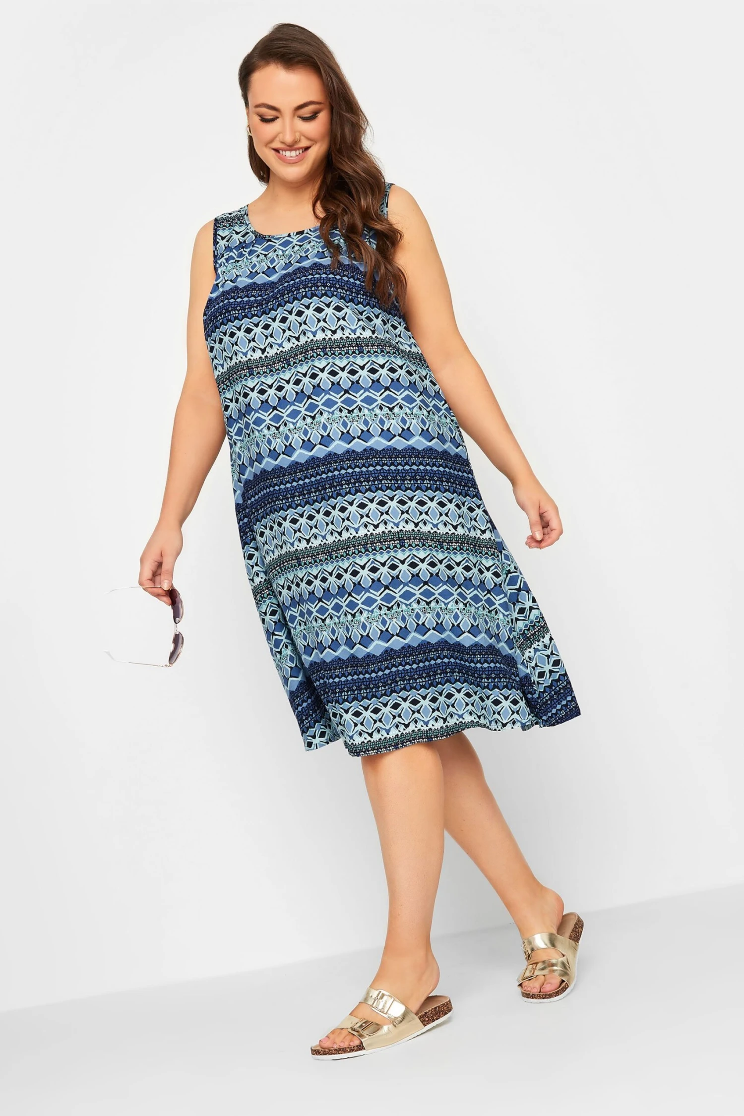 YOURS - Robe Bleue Marine Volanté Coupe Droite Aztèque 4 YOURS - Robe Bleue Marine Volanté Coupe Droite Aztèque – Image 2