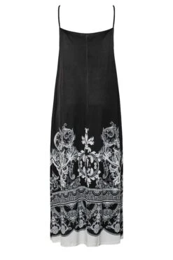 Robe Noire & Blanche Maxi Imprimé Foulard -GrandeTendance Boutique e8b90ed7 a8b6 4e 300941 Y