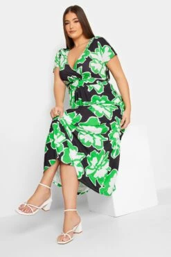 YOURS - Robe Midaxi Noire & Verte Floral En Cache-Coeur -GrandeTendance Boutique e9c092d8 9bbe 43 302155 B