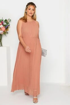 YOURS LONDON - Robe Rose Pâle Plissée Demoiselle D'Honneur -GrandeTendance Boutique ea163a0f 7f52 43 161883 B