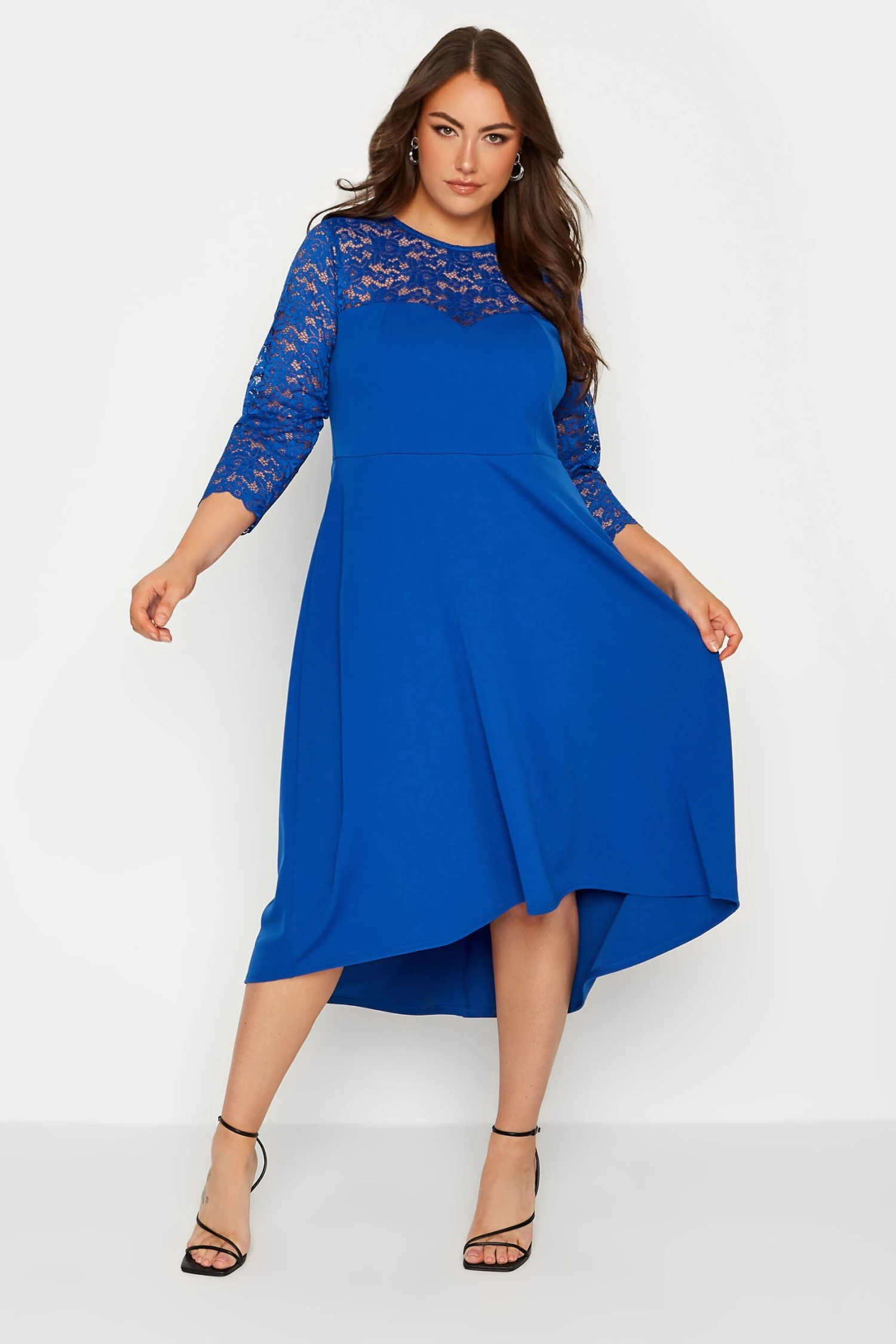 YOURS LONDON - Robe Bleue Roi Midi Encolure & Manches Dentelle 4 YOURS LONDON - Robe Bleue Roi Midi Encolure & Manches Dentelle – Image 2