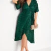 YOURS LONDON - Robe Vert Cache-Coeur Sequins Manches Courtes 1 YOURS LONDON - Robe Vert Cache-Coeur Sequins Manches Courtes -GrandeTendance Boutique ee3ab82d fa44 41 161394 A