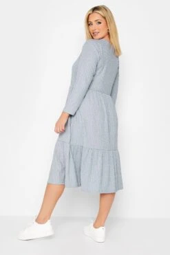 YOURS - Robe Bleue Midi Nervurée Volantée -GrandeTendance Boutique f4256b1a 3f5c 46 301713 C