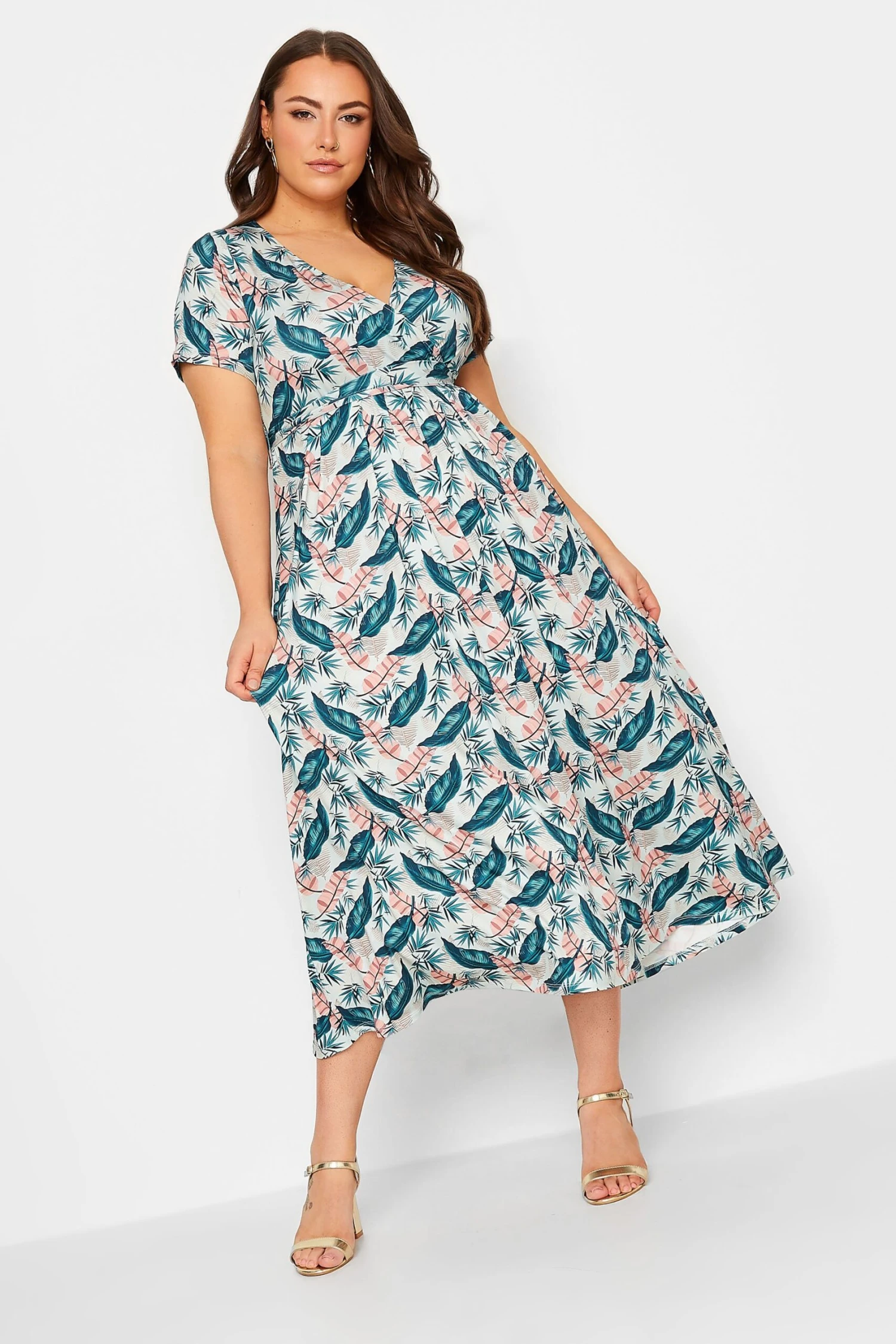 YOURS - Robe Maxi Cache-Coeur Bleue Sarcelle & Rose Feuilles Volanté 3 YOURS - Robe Maxi Cache-Coeur Bleue Sarcelle & Rose Feuilles Volanté