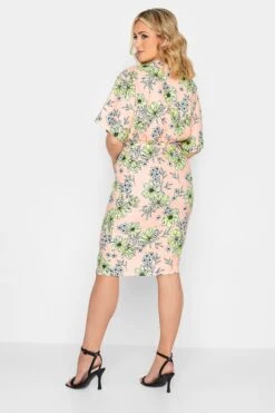 YOURS PETITE - Robe Rose Poudré Floral Jaune Cache-Coeur -GrandeTendance Boutique f594227a 3a38 4b 174486 C