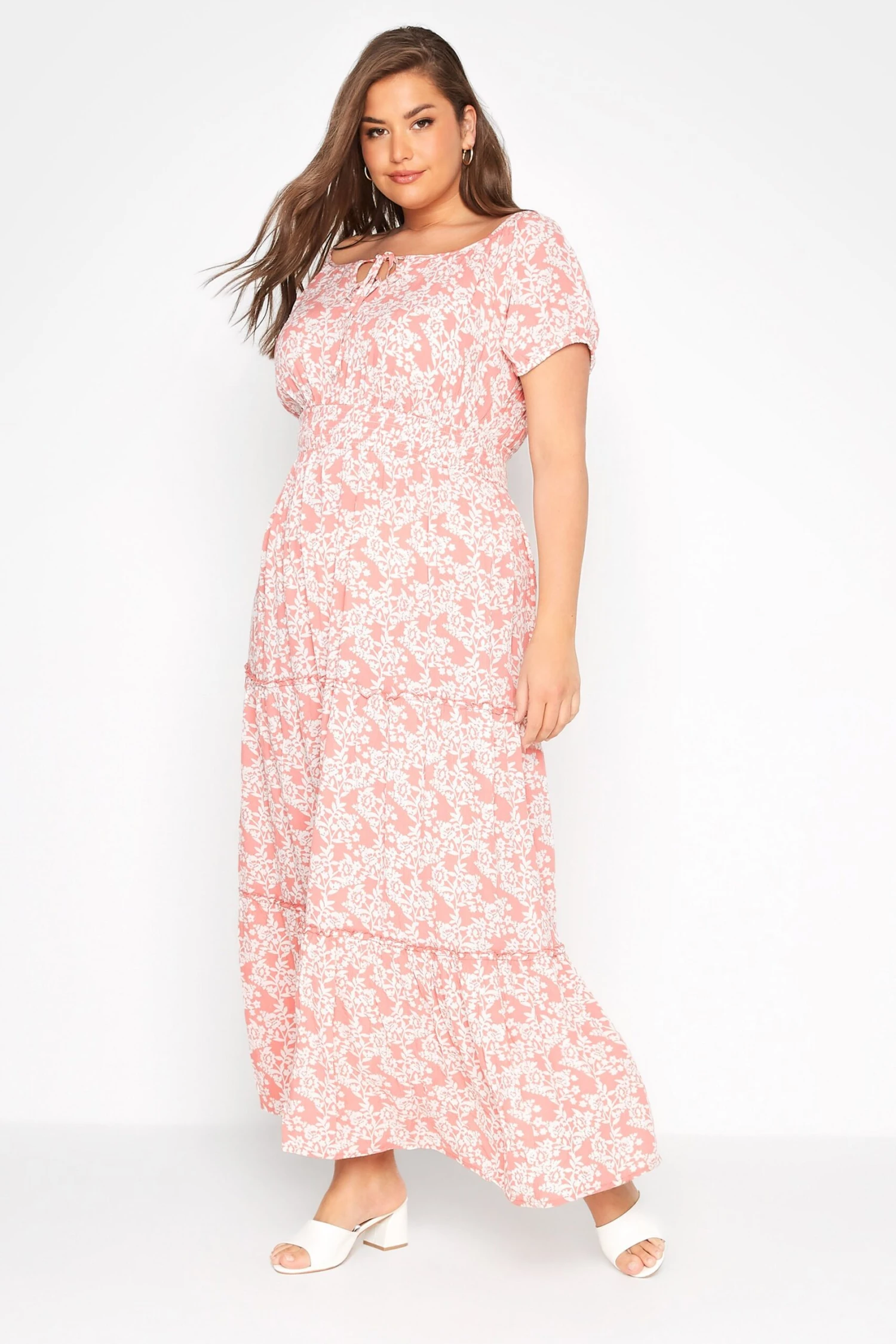 Robe Rose Maxi Imprimé Floral Manches Courtes 4 Robe Rose Maxi Imprimé Floral Manches Courtes – Image 2