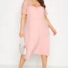 YOURS LONDON - Robe Rose Poudré Midi Manches En Filet 2 YOURS LONDON - Robe Rose Poudré Midi Manches En Filet -GrandeTendance Boutique faa09537 a423 4e 161379 B